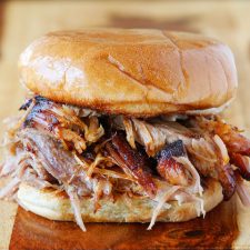 How Much Pulled Pork for 100 People: Pork Planning – Calculating the Perfect Amount for a Crowd